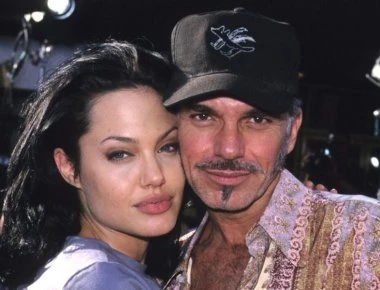 Celebrities που πιάστηκαν να κάνουν ερωτοτροπούν δημοσίως (βίντεο)